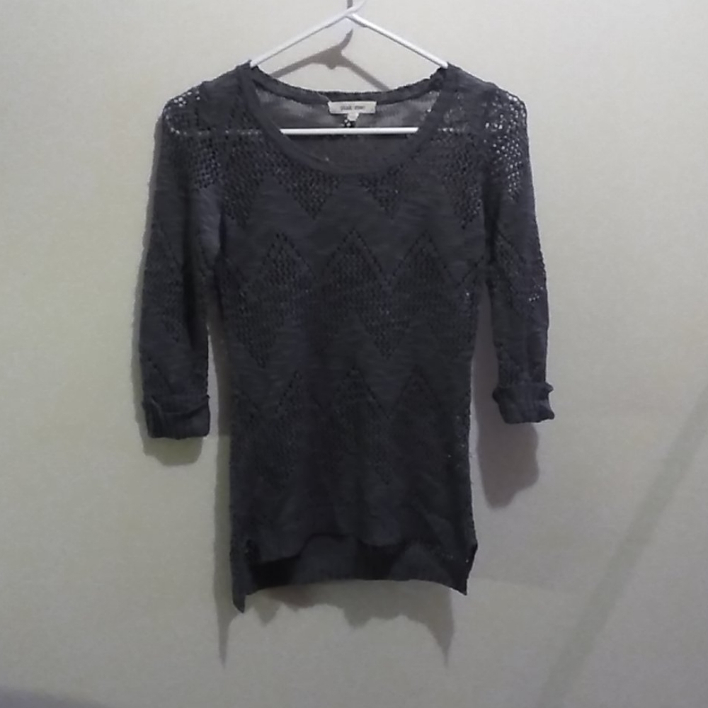 2/$15 Pink Rose Light Sweater
